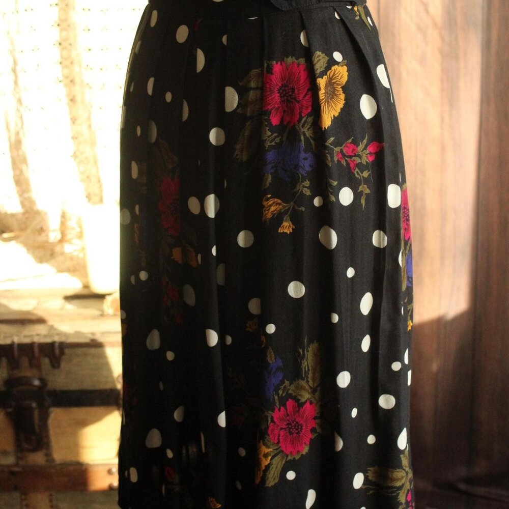 Vintage 1980s 1990s Skirt, Norton McNaughton Petites Polka Dot and Floral - Picture 9 of 12
